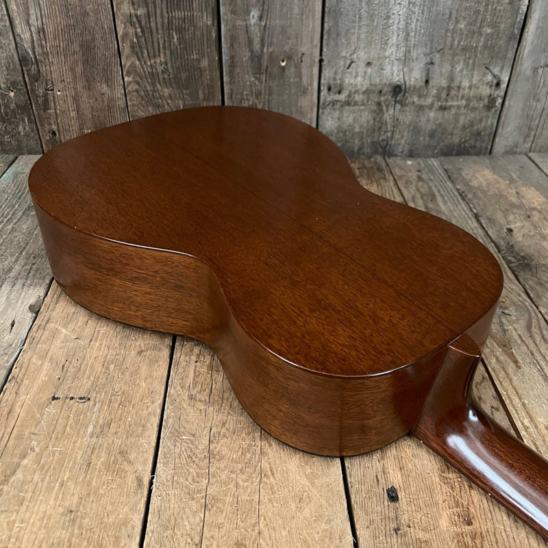 SOLD - Martin 0 - 16NY "New Yorker" Classical 1964 - Mahar's Vintage Guitars