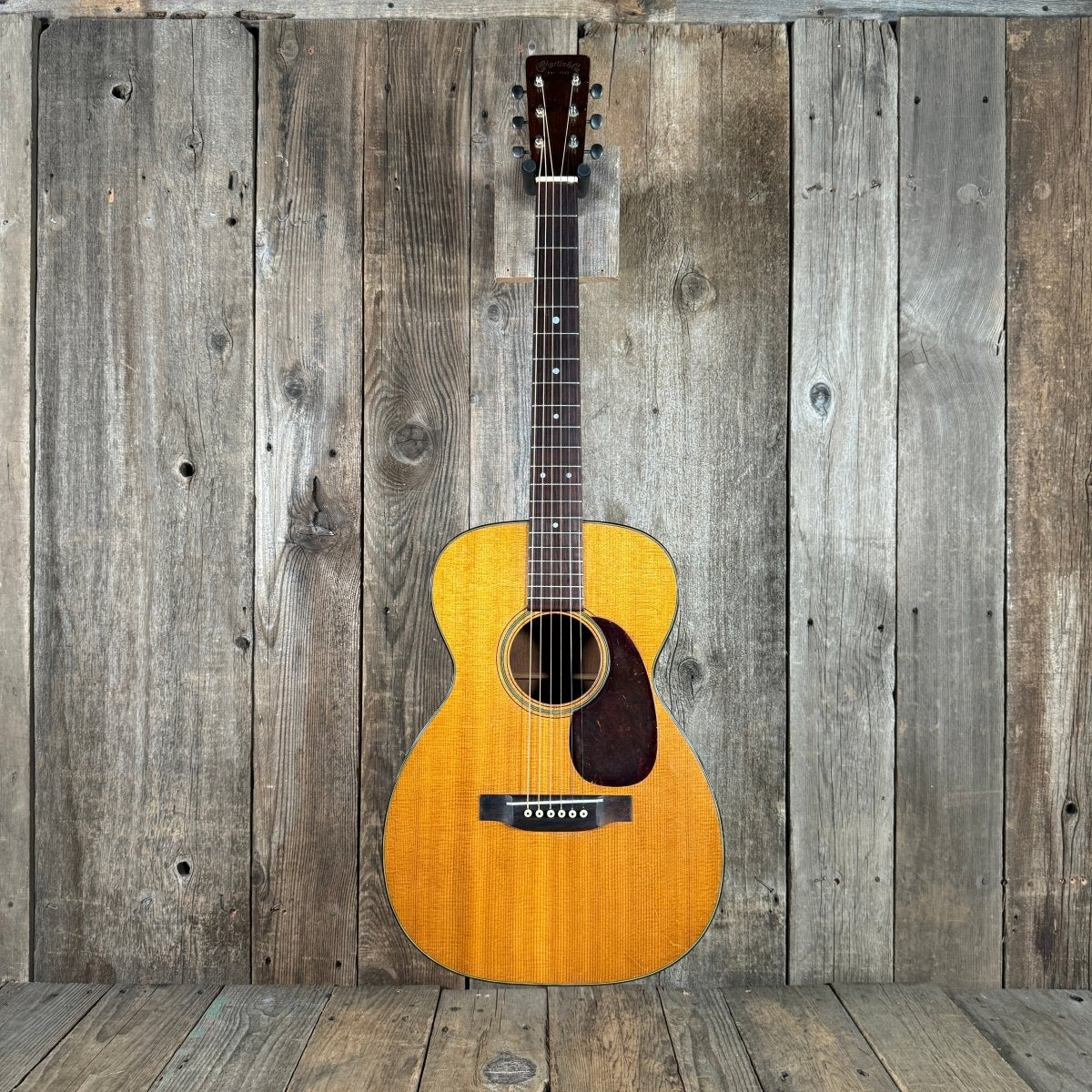 SOLD - Martin 0 - 18 1952 Natural - Mahar's Vintage Guitars
