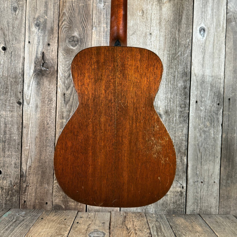 SOLD - Martin 00 - 17 1938 Natural - Mahar's Vintage Guitars
