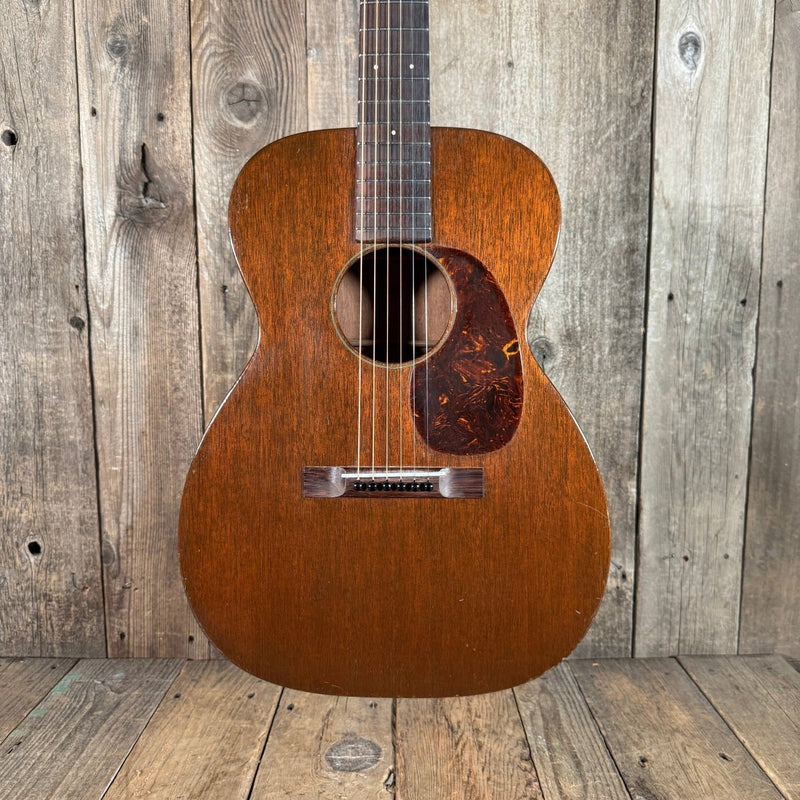 SOLD - Martin 00 - 17 1938 Natural - Mahar's Vintage Guitars