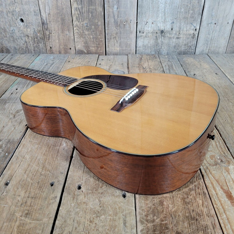 SOLD - Martin 000 - 18 1952 - Mahar's Vintage Guitars