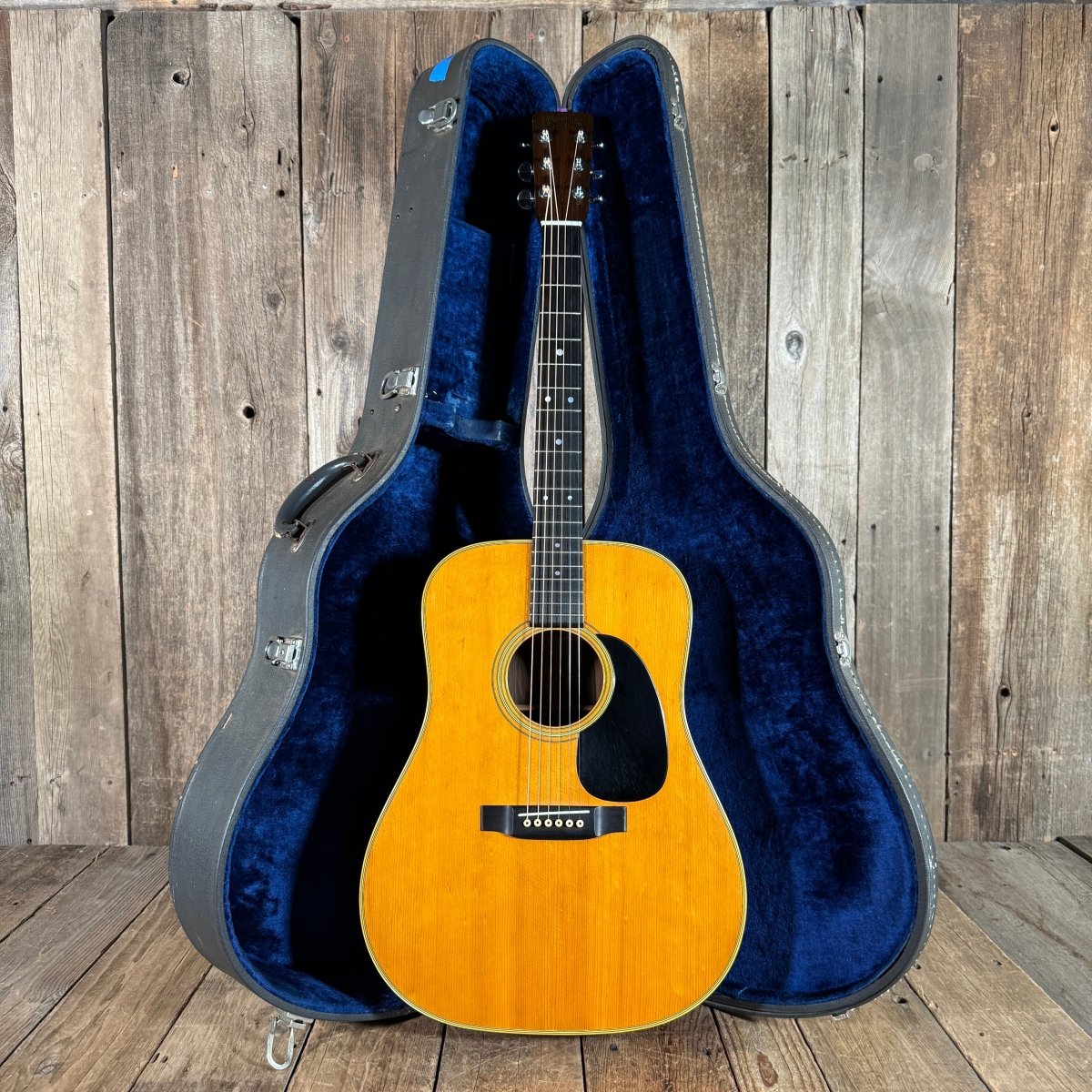 SOLD - Martin D - 28 1967 Natural - Mahar's Vintage Guitars