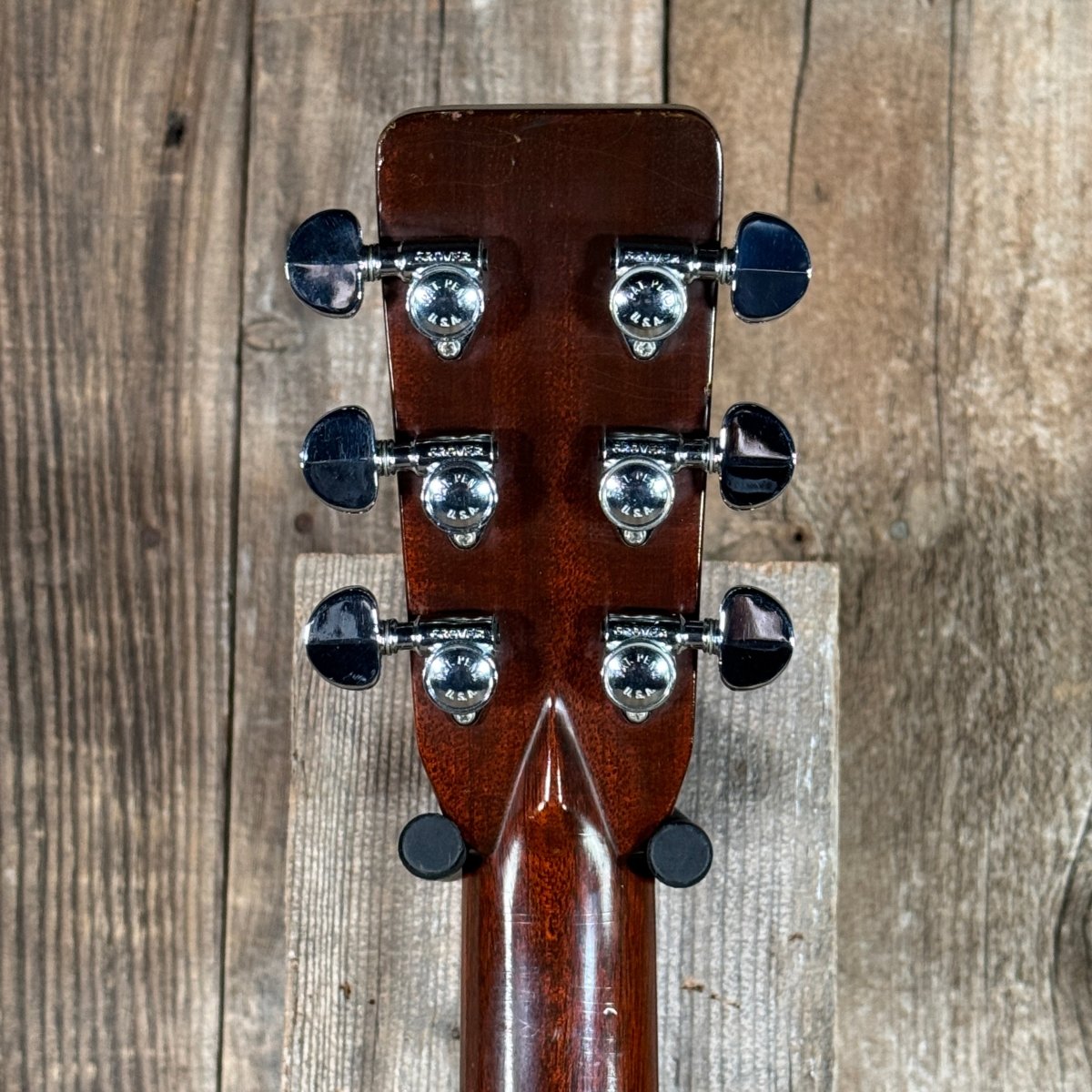 SOLD - Martin D - 28 1967 Natural - Mahar's Vintage Guitars