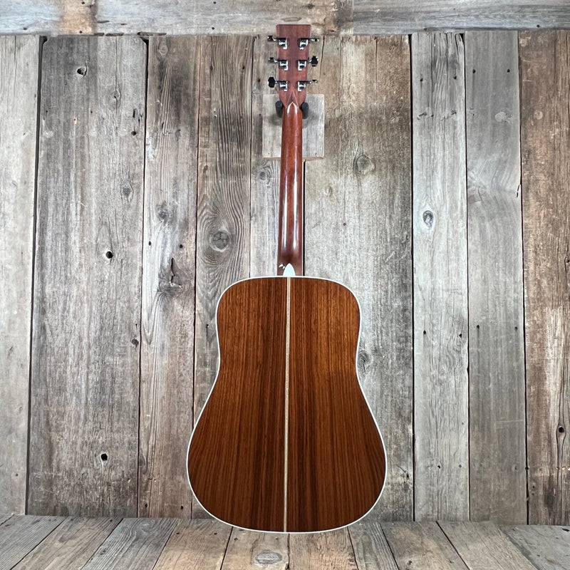 SOLD - Martin HD - 28 2006 Natural - Mahar's Vintage Guitars