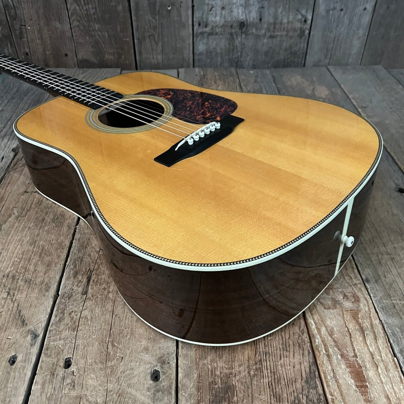 SOLD - Martin HD - 28V 2010 - Mahar's Vintage Guitars