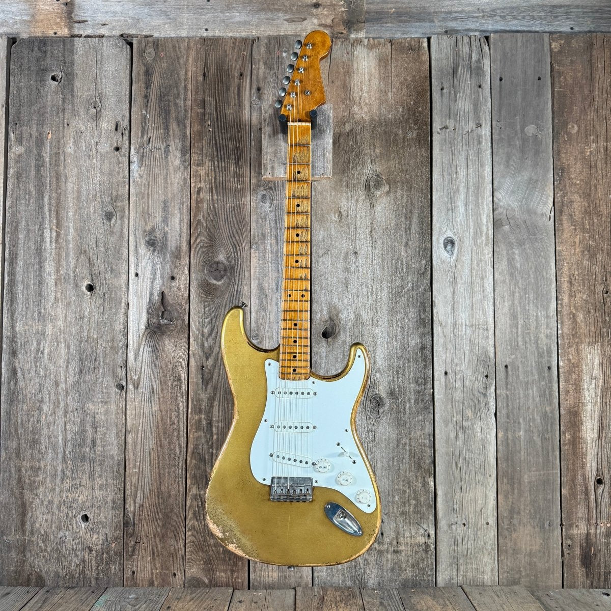 SOLD - Nacho Guitars Stratocaster 1954 Style Hardtail 6lb 12oz 2020 Aged Gold Nitro - Mahar's Vintage Guitars