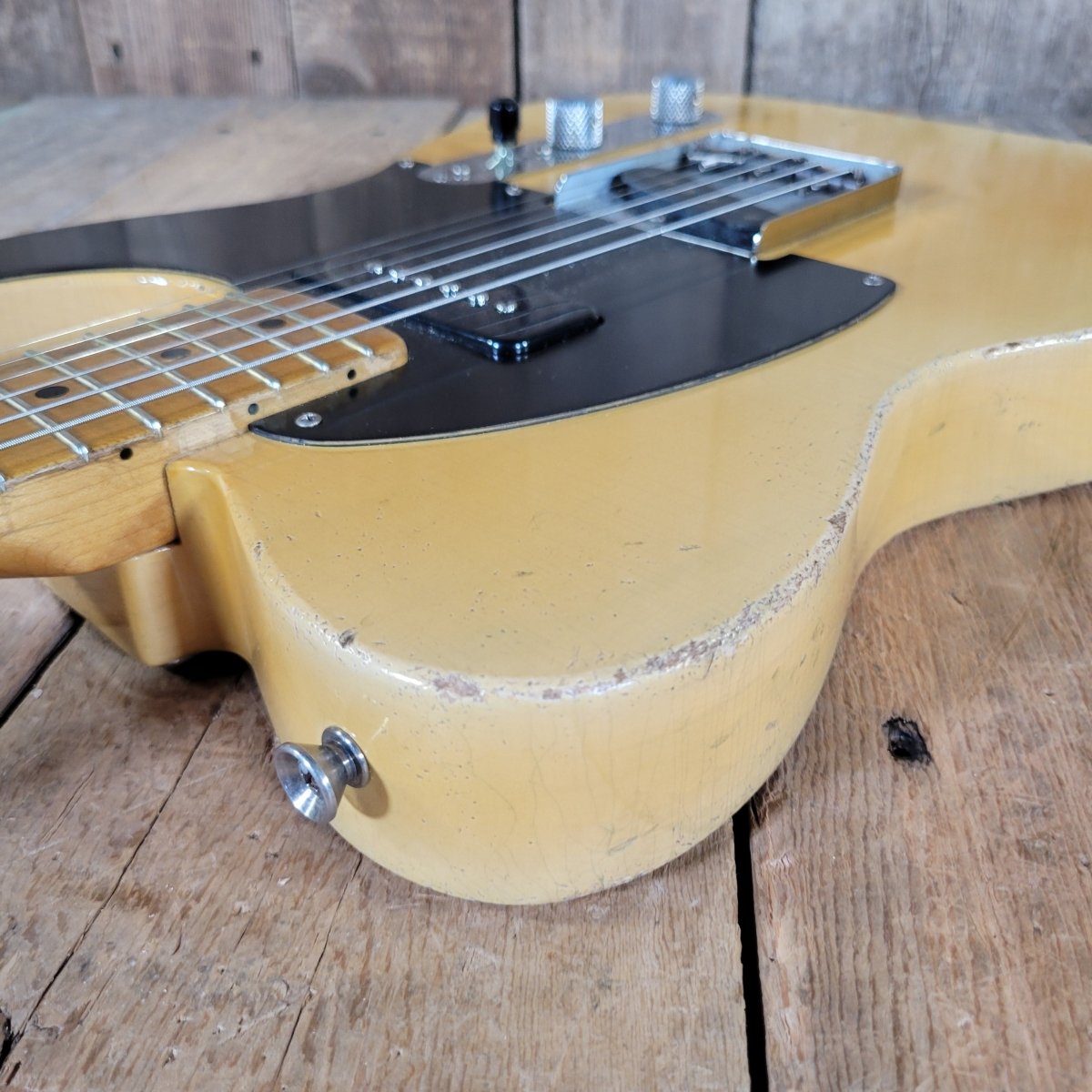 SOLD - Nacho Telecaster Blackguard 2024 – P - 90 Neck, Ron Ellis Pickups, All Paperwork - Mahar's Vintage Guitars