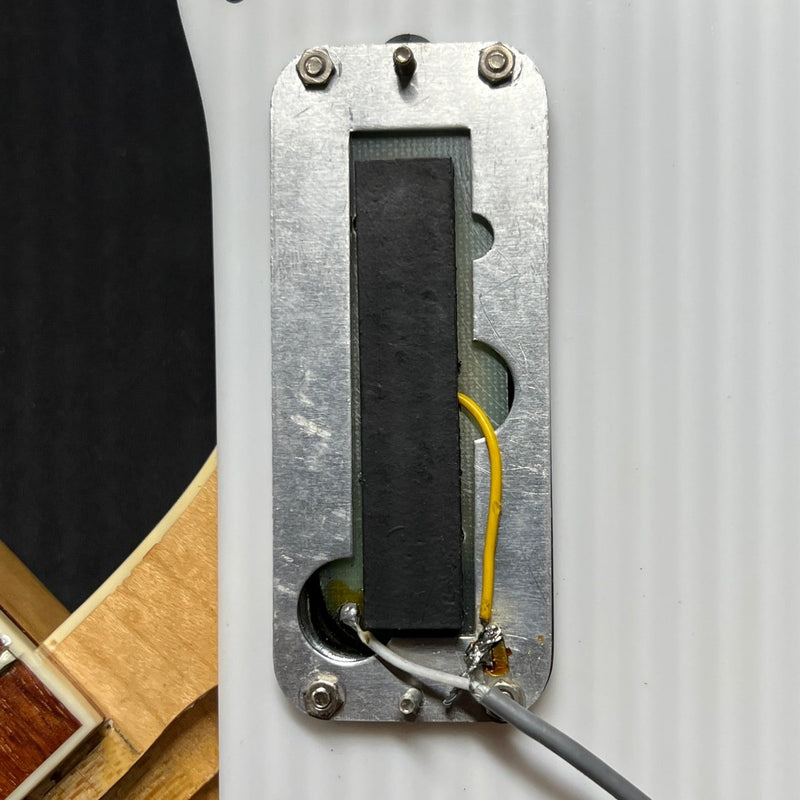 SOLD - Rickenbacker 4001 Bass Mapleglo 1974 - Mahar's Vintage Guitars