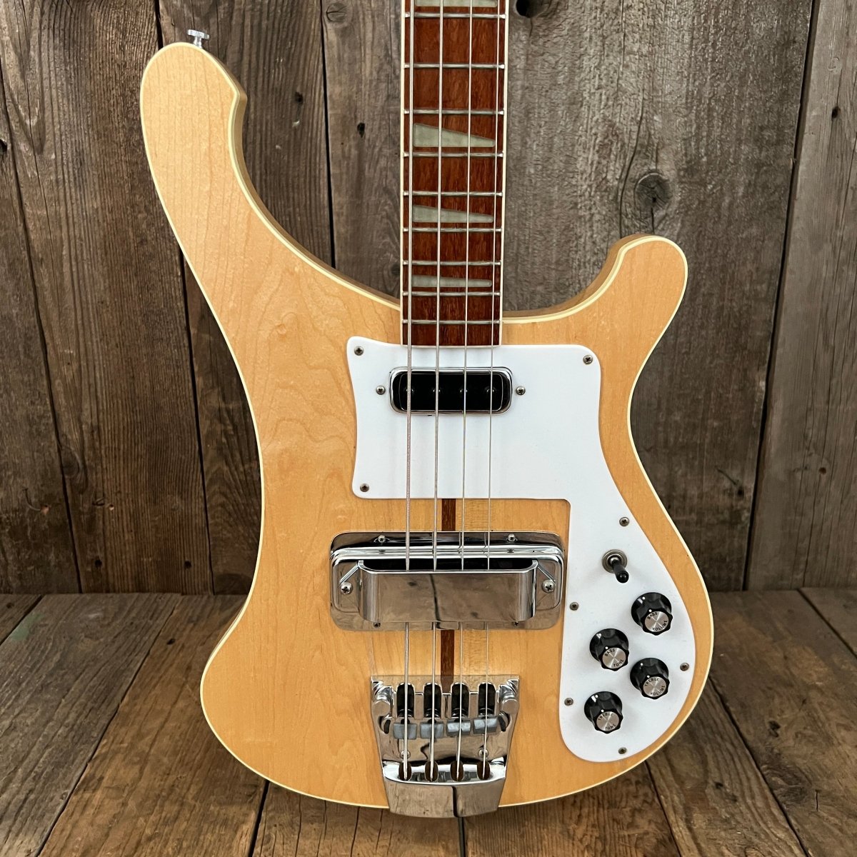 SOLD - Rickenbacker 4001 Bass Mapleglo 1974 - Mahar's Vintage Guitars