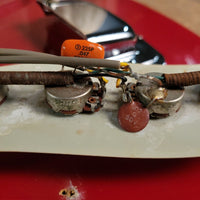 SOLD - Silvertone 1965 Silhouette Model 1488 - Mahar's Vintage Guitars
