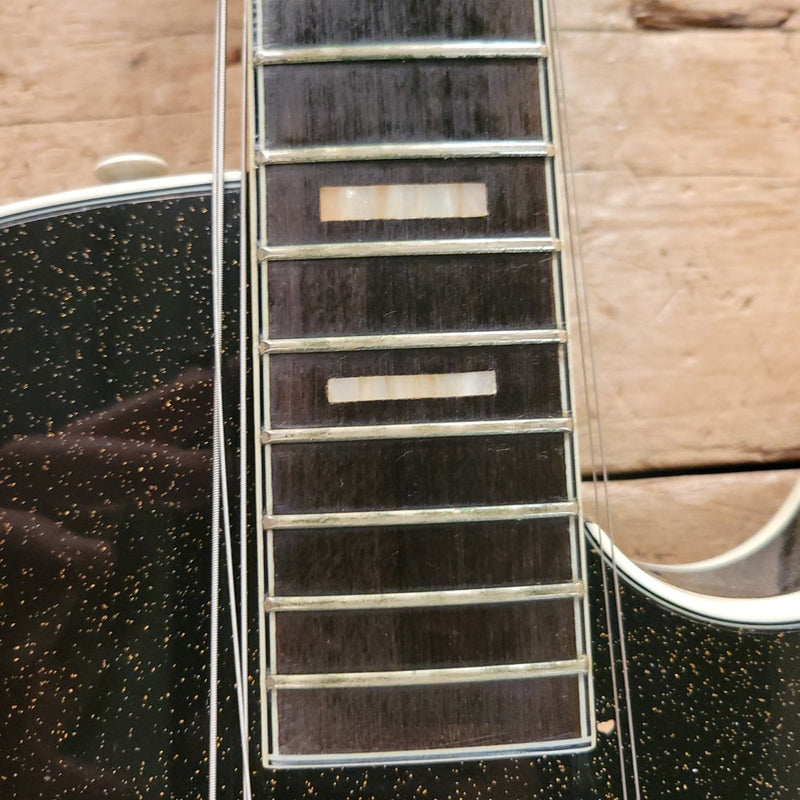 SOLD - Silvertone Jupiter Model 1423 All Original with Orig Case 1962 - Mahar's Vintage Guitars