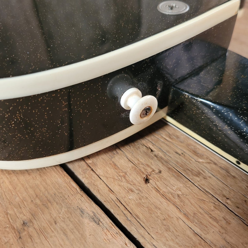 SOLD - Silvertone Jupiter Model 1423 All Original with Orig Case 1962 - Mahar's Vintage Guitars