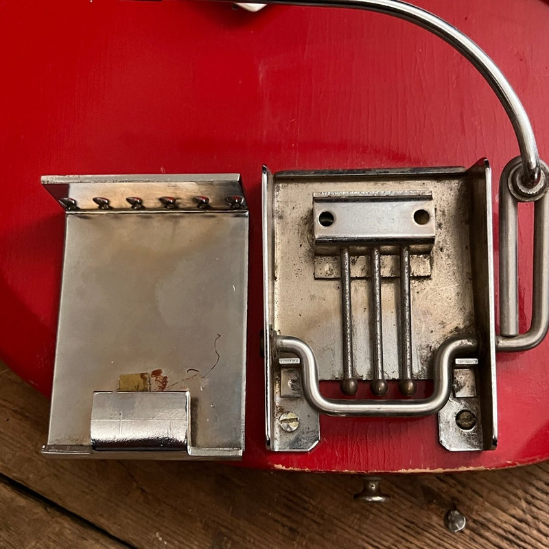 SOLD - Supro Suprosonic 30 1964 Red - Mahar's Vintage Guitars