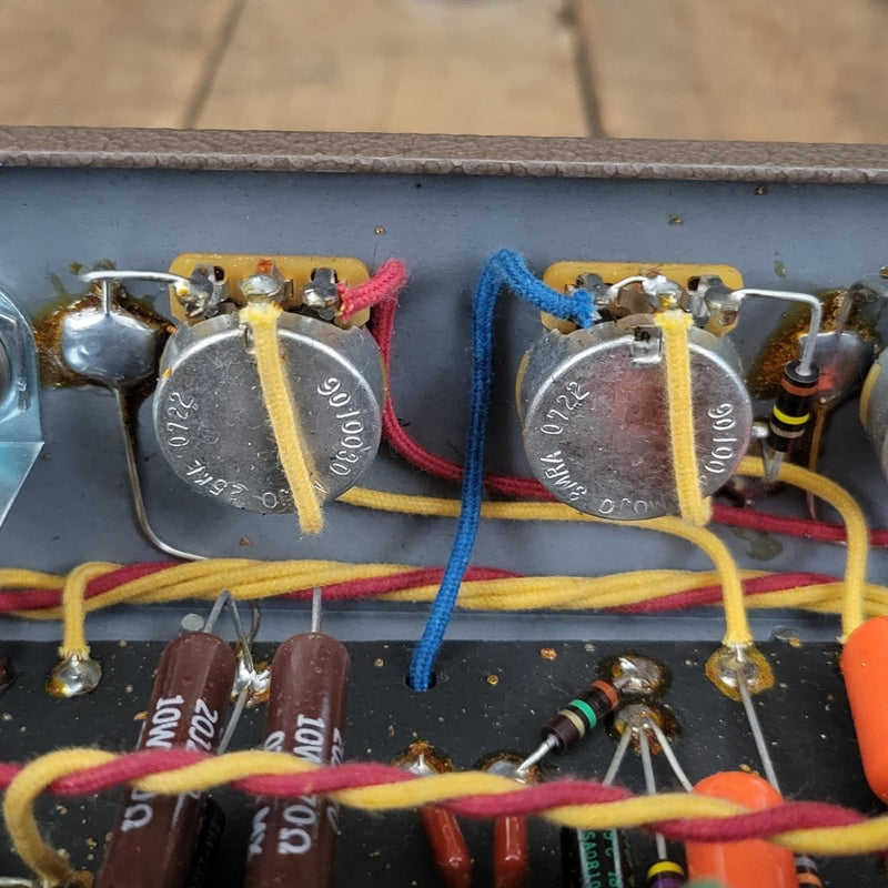 SOLD - Victoria Regal II 2008 Handwired Tube Amp 2008 - Mahar's Vintage Guitars