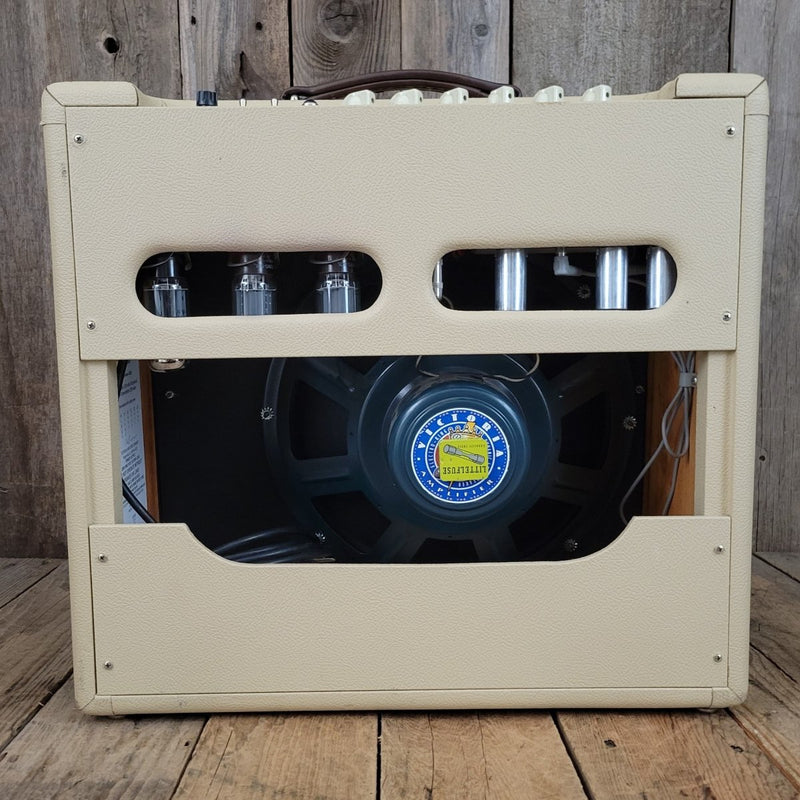 SOLD - Victoria Regal II 2008 Handwired Tube Amp 2008 - Mahar's Vintage Guitars