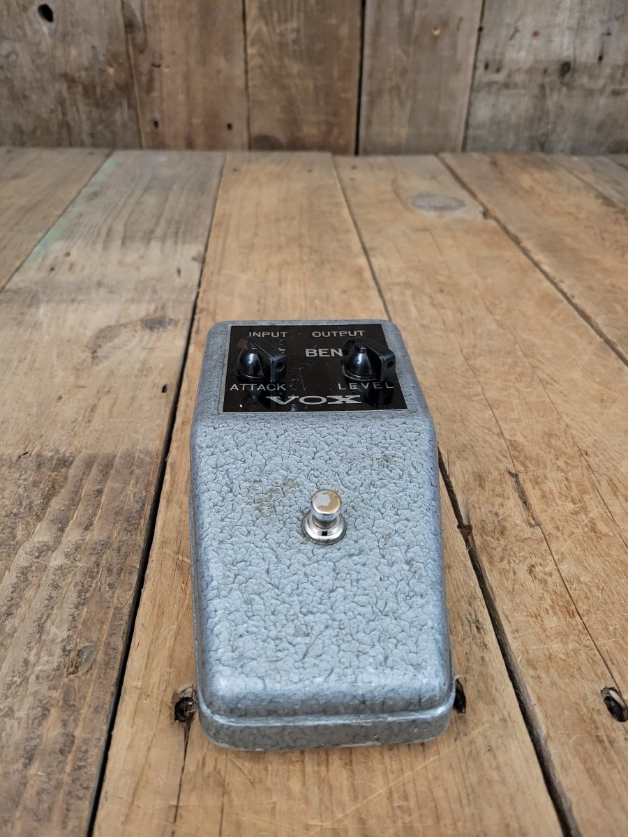 SOLD - Vox Tone Bender 1968 Vintage Fuzz Effects Pedal - Mahar's Vintage Guitars