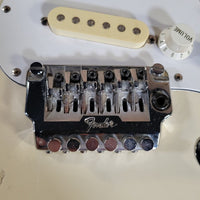 Squier 1987 Fender Stratocaster Japan Olympic White, Very Good - Mahar's Vintage Guitars