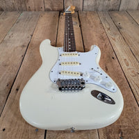 Squier 1987 Fender Stratocaster Japan Olympic White, Very Good - Mahar's Vintage Guitars