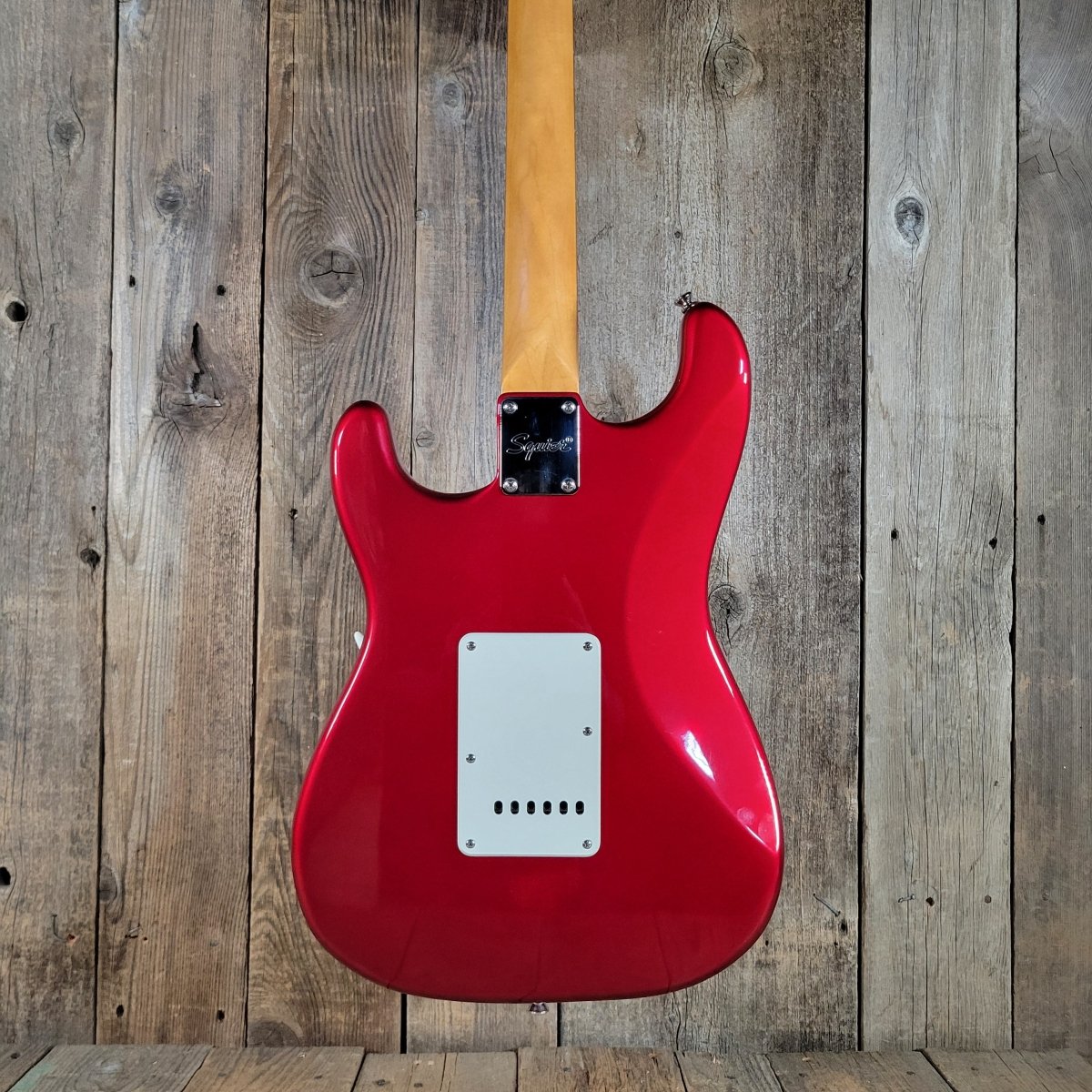 Squier 2024 Classic Vibe 60s Stratocaster Candy Apple Red Near Mint - Mahar's Vintage Guitars