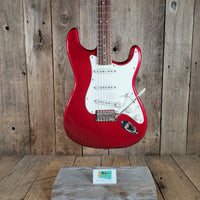 Squier 2024 Classic Vibe 60s Stratocaster Candy Apple Red Near Mint - Mahar's Vintage Guitars