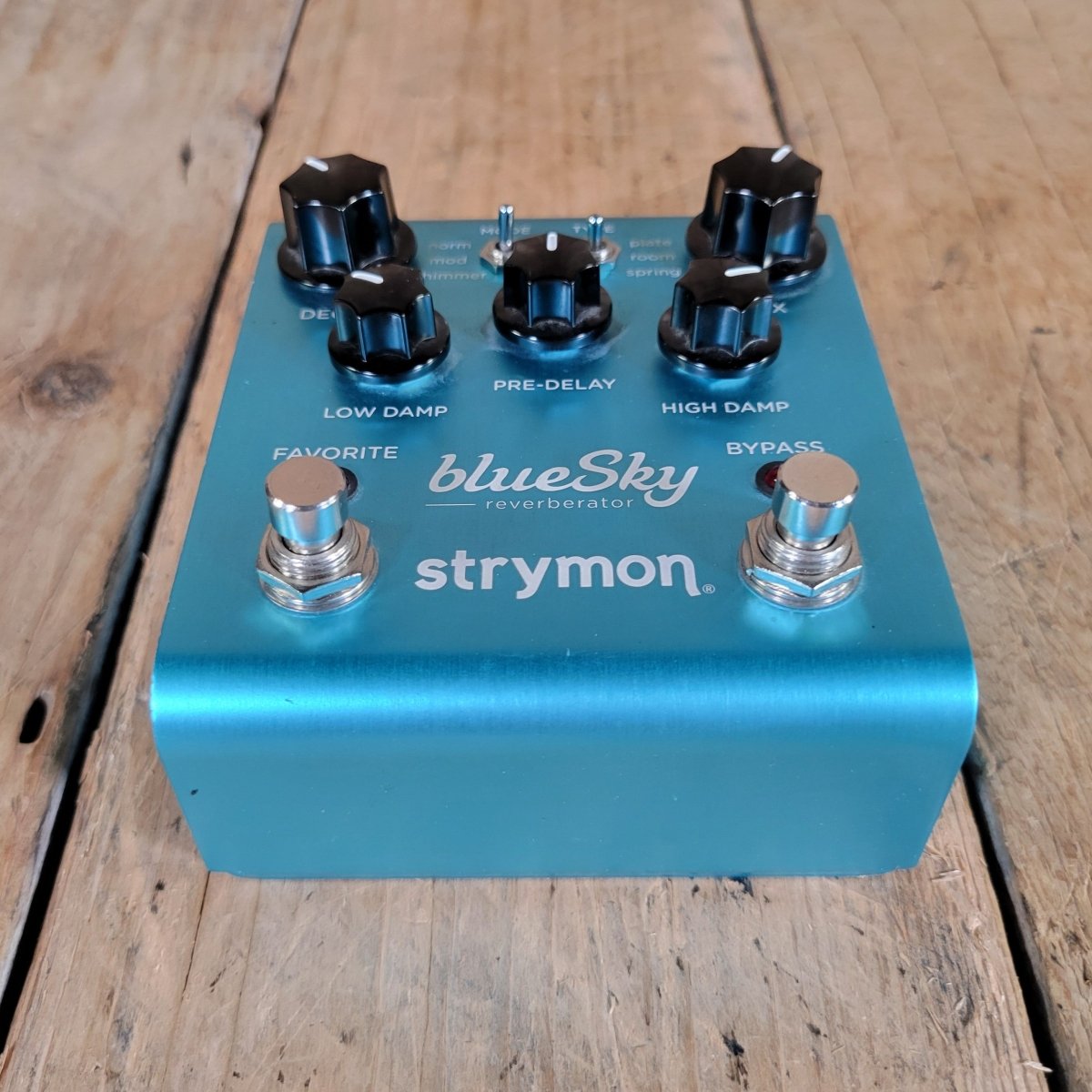 Strymon Blue Sky Reverb V1 w/ Box & Power Supply - Mahar's Vintage Guitars