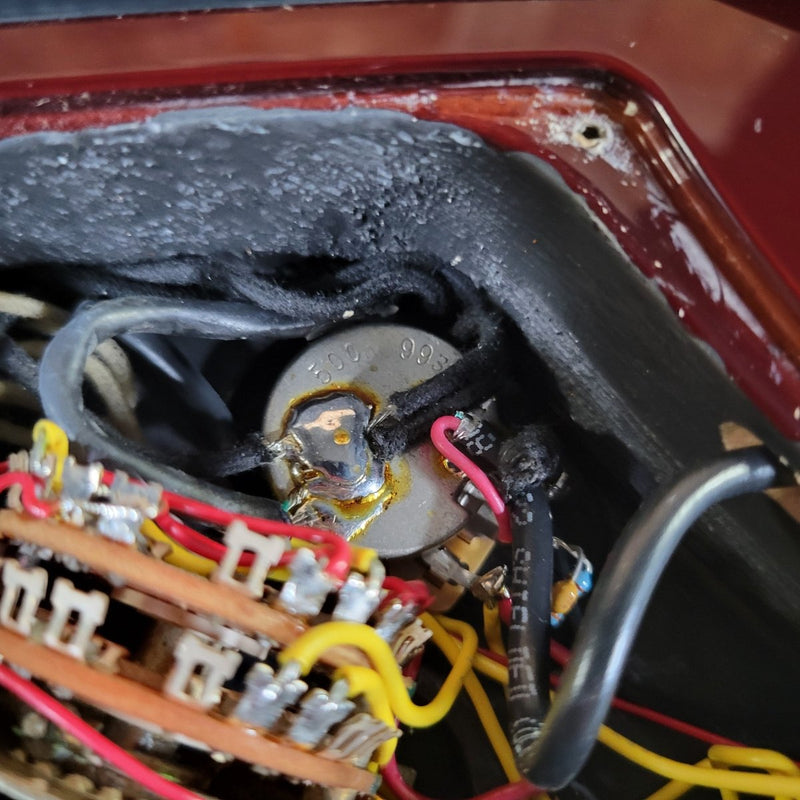 Suhr Carve Top Standard 2001 Quilt Mint Condition - Mahar's Vintage Guitars