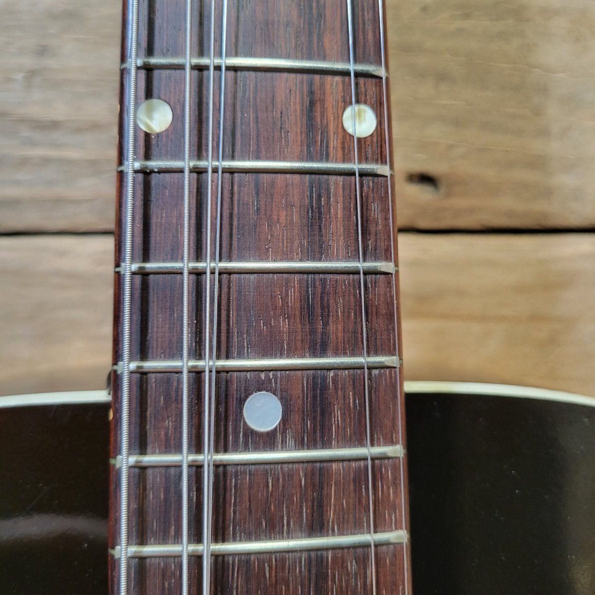 Supro 1957 Ranchero Archtop w/ Original Case Excellent - Mahar's Vintage Guitars