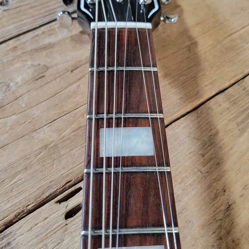 Supro 2030JB Hampton Island Series 3 pickup Set Neck Jet Black With Original Case Mint - Mahar's Vintage Guitars