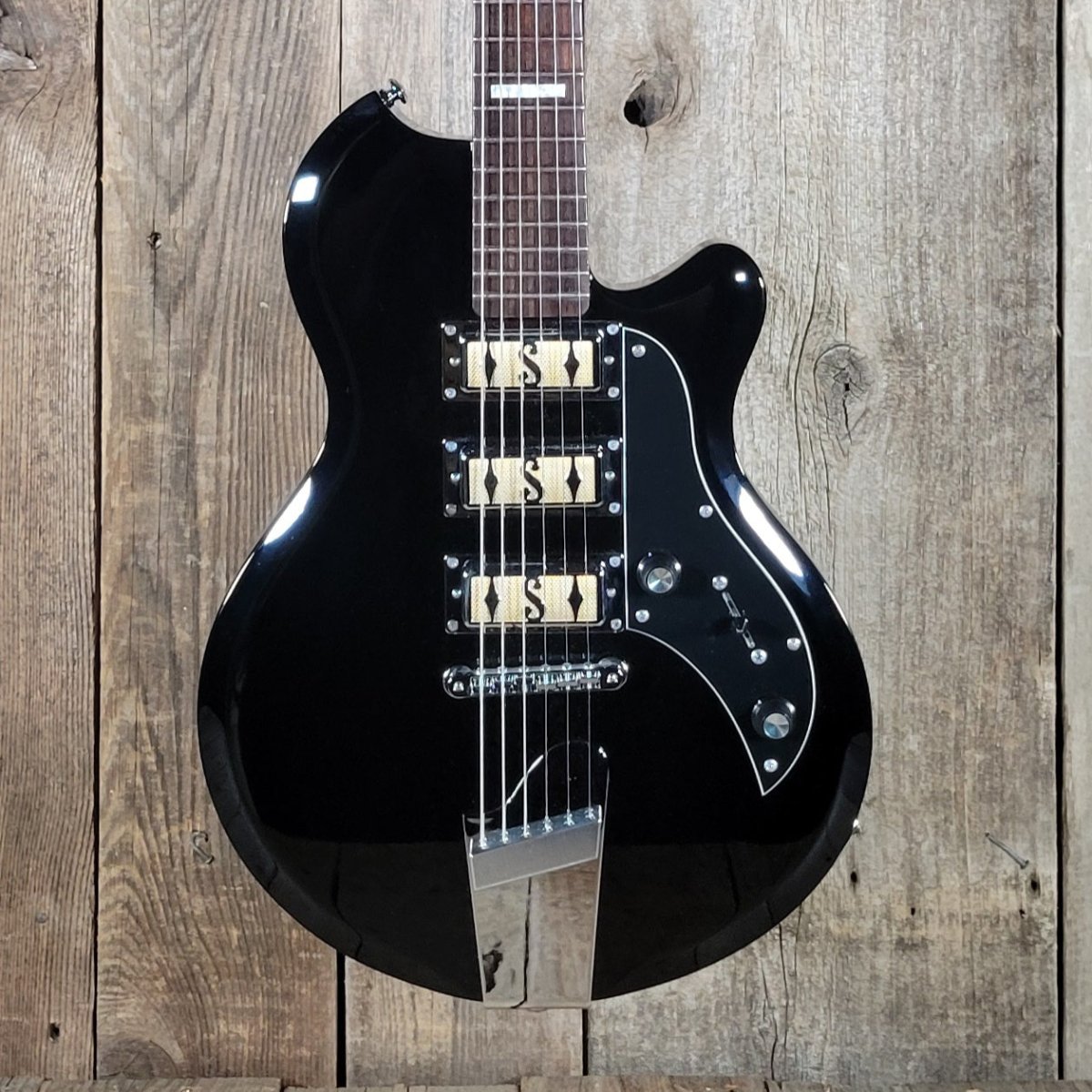 Supro 2030JB Hampton Island Series 3 pickup Set Neck Jet Black With Original Case Mint - Mahar's Vintage Guitars