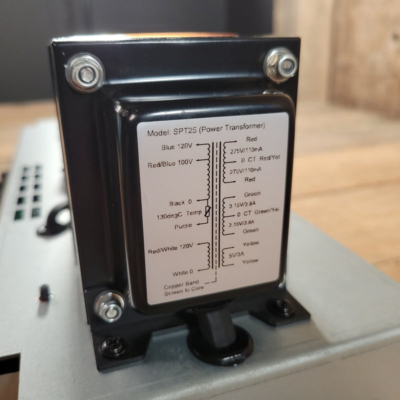 Supro Black Magick Reverb 1696RT – 25W 1x12 Tube Combo Amp, Vintage - Inspired 2020 - Mahar's Vintage Guitars