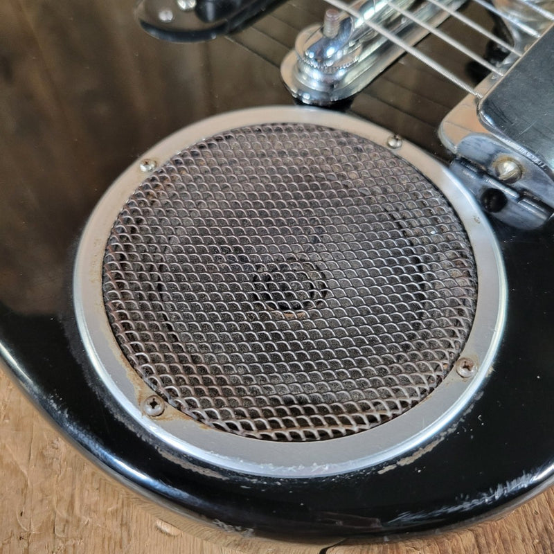 Synsonics Terminator Short Scale Electric Guitar w/ Built - In Amp 1980s - Mahar's Vintage Guitars