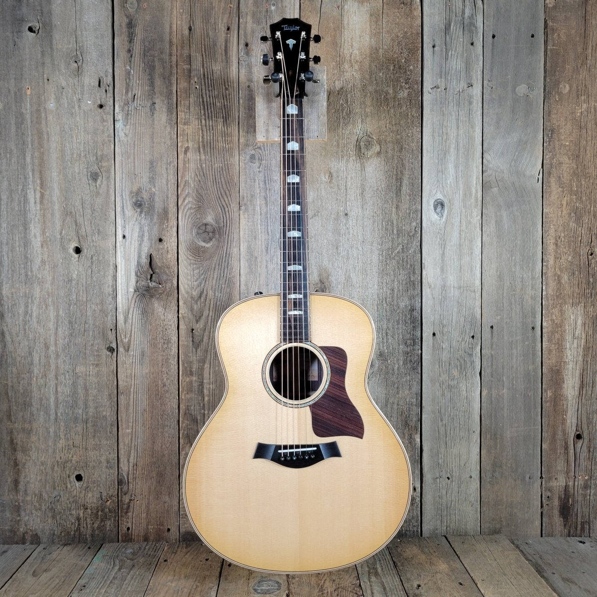 Taylor 818e Grand Orchestra 2023 - Mahar's Vintage Guitars