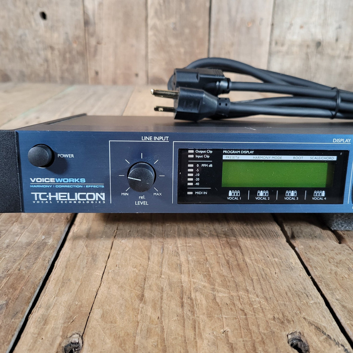 TC Helicon VoiceWorks – Professional Harmony, Pitch Correction, and Vocal Effects Processor - Mahar's Vintage Guitars