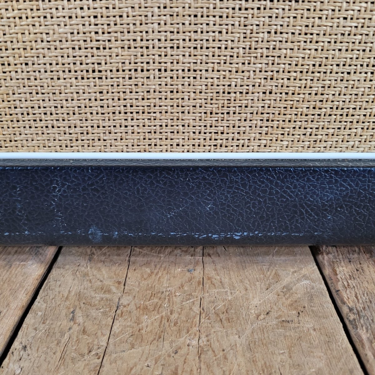 Tech 21 Trademark 60 Analog Modeling Combo Amp - Mahar's Vintage Guitars