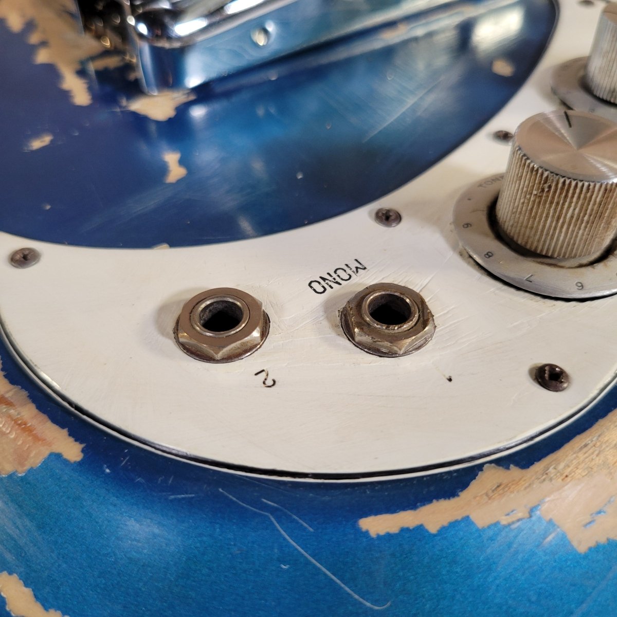 Teisco 1960s Spectrum 5 Metallic Blue Stereo/Mono Z-Coil Good - Mahar's Vintage Guitars