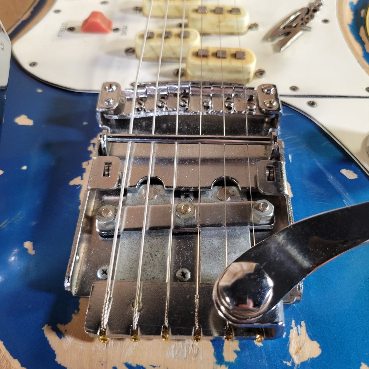 Teisco 1960s Spectrum 5 Metallic Blue Stereo/Mono Z-Coil Good - Mahar's Vintage Guitars