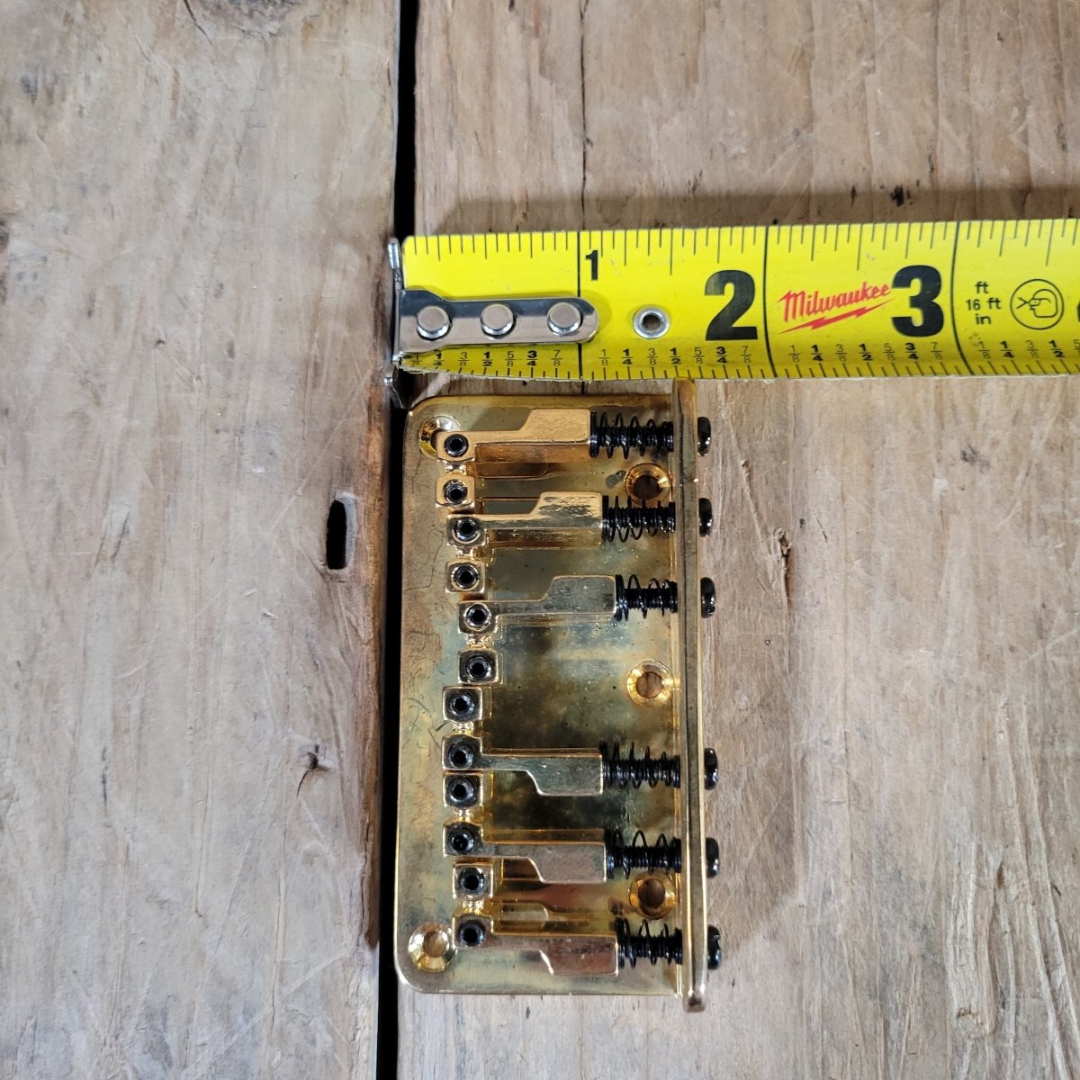 Unbranded 1990s Top - Loader Guitar Bridge 6 - Saddle Gold Optek - Mahar's Vintage Guitars