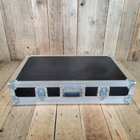 Unbranded ATA/ Anvil Style Pedalboard Road Case, Very Good - Mahar's Vintage Guitars