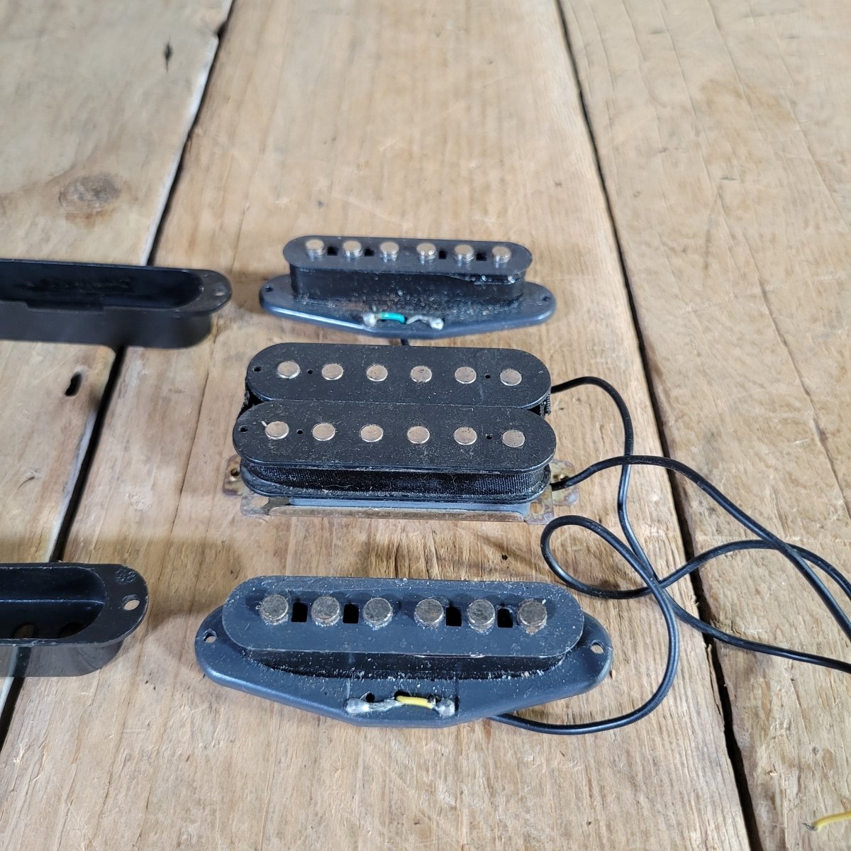 Unbranded Humbucker & Two Single Coil Pickups Ibanez AS1? - Mahar's Vintage Guitars