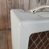 Vox 2011 AC4TV 4-Watt 1x10" Combo Amp, White, Near Mint - Mahar's Vintage Guitars