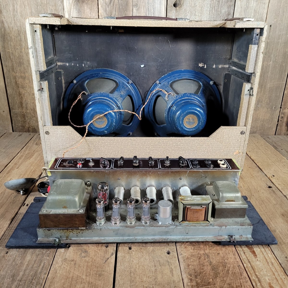 Vox AC - 30 Fawn 1961 - Mahar's Vintage Guitars