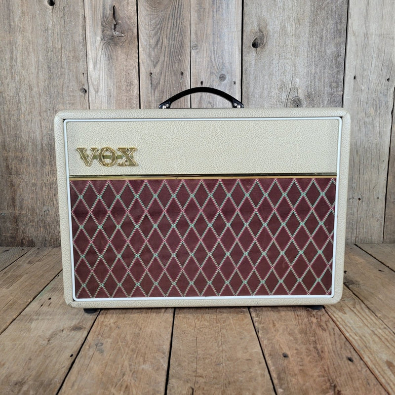 Vox AC10C1 TN Limited Edition Tan Bronco 2010s – Tube Combo Amp - Mahar's Vintage Guitars