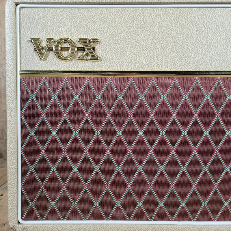 Vox AC10C1 TN Limited Edition Tan Bronco 2010s – Tube Combo Amp - Mahar's Vintage Guitars