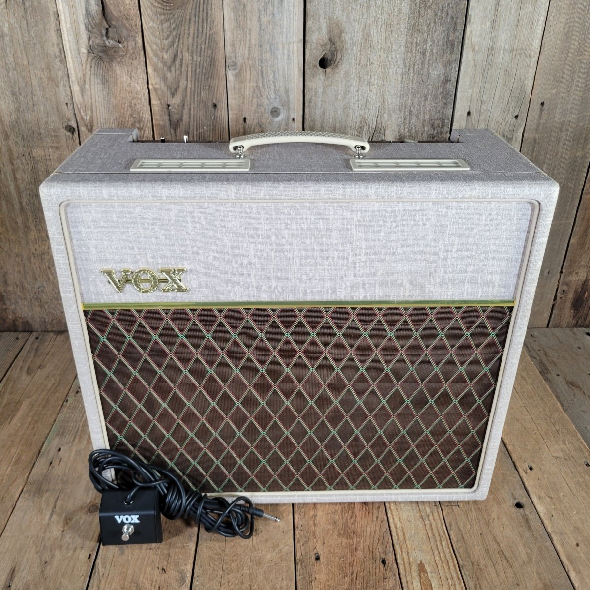 Vox AC15HW1X Hand Wired w/ Footswitch & Cover - Mahar's Vintage Guitars