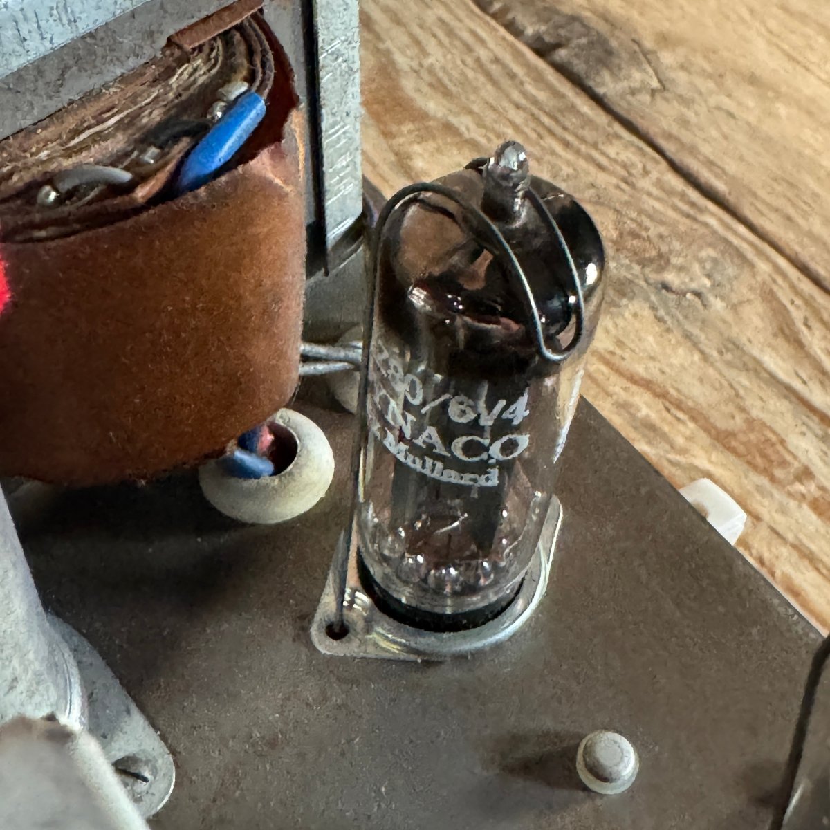 Vox JMI Domino Bass Amp 1964 - Mahar's Vintage Guitars