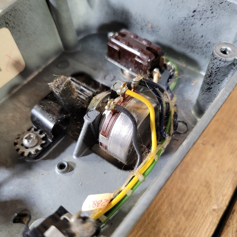 Vox Wah - Wah V - 846 Thomas Organ USA Made Vintage 1970s - Mahar's Vintage Guitars