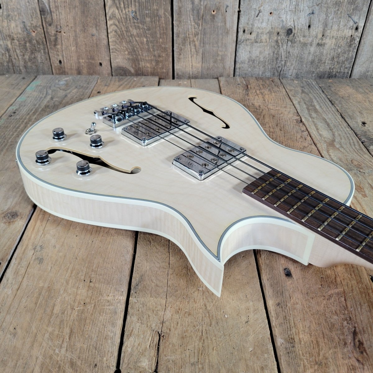 Warwick 2010 Star Bass II SC Germany Flamed Maple Satin w/ Orig Flight Case & Box - Mahar's Vintage Guitars