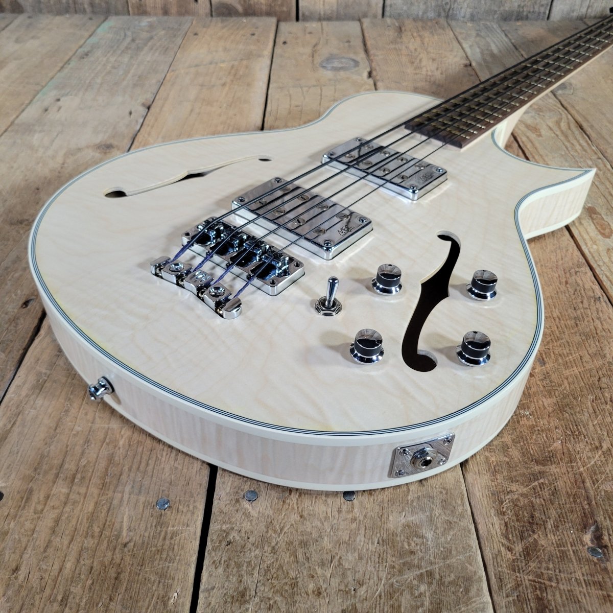 Warwick 2010 Star Bass II SC Germany Flamed Maple Satin w/ Orig Flight Case & Box - Mahar's Vintage Guitars