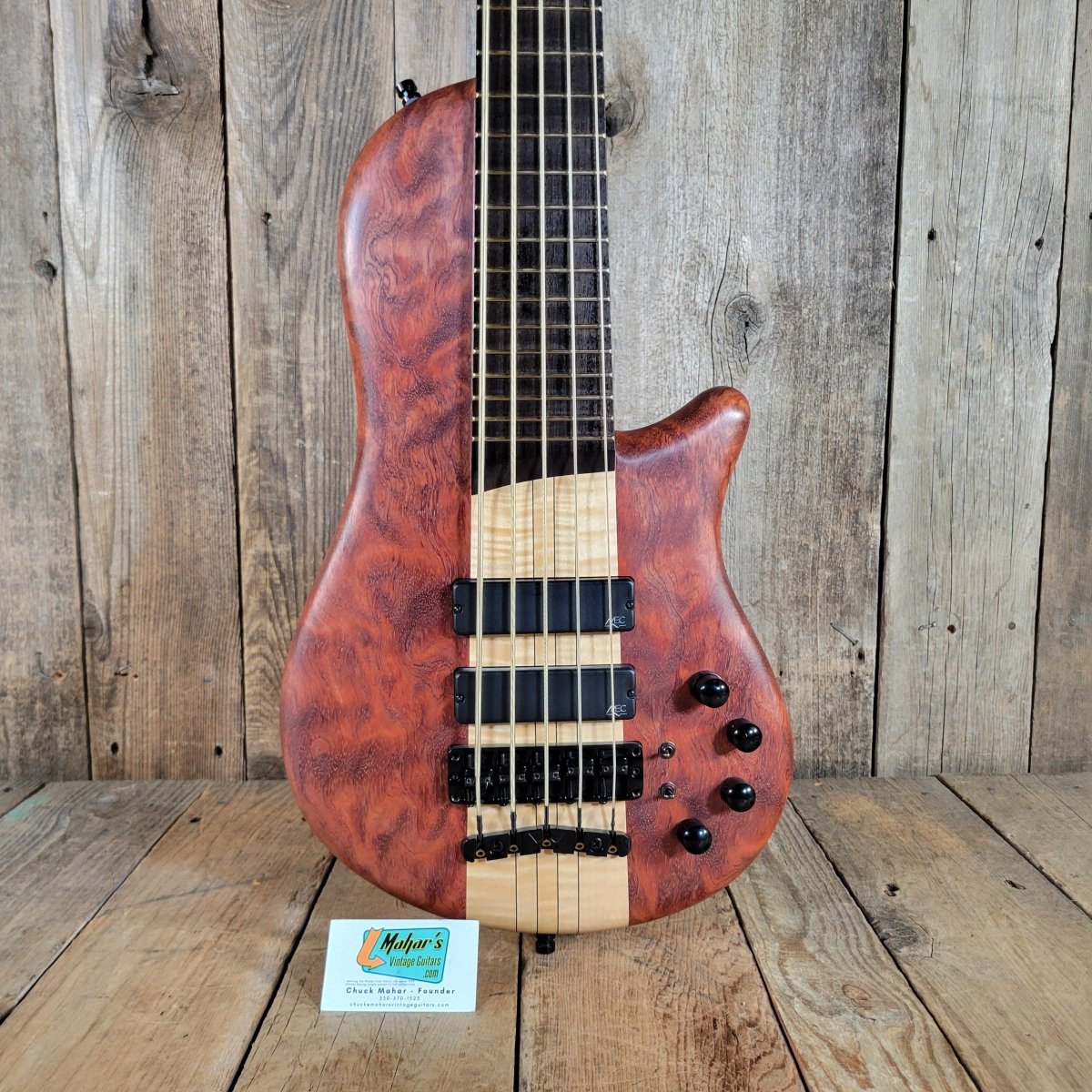 Warwick 2012 Thumb Bass SC Broadneck Germany w/ Orig Case Near Mint - Mahar's Vintage Guitars