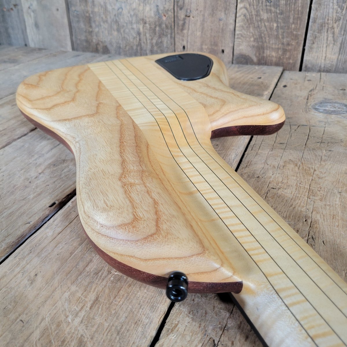 Warwick 2012 Thumb Bass SC Broadneck Germany w/ Orig Case Near Mint - Mahar's Vintage Guitars
